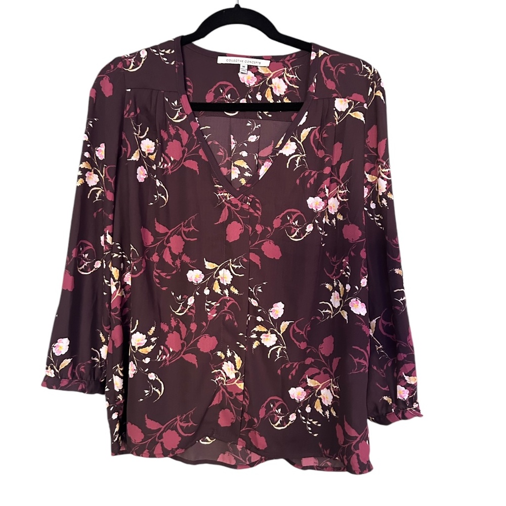 Collective Concepts Floral Burgundy Size medium Blouse Lightweight v neck